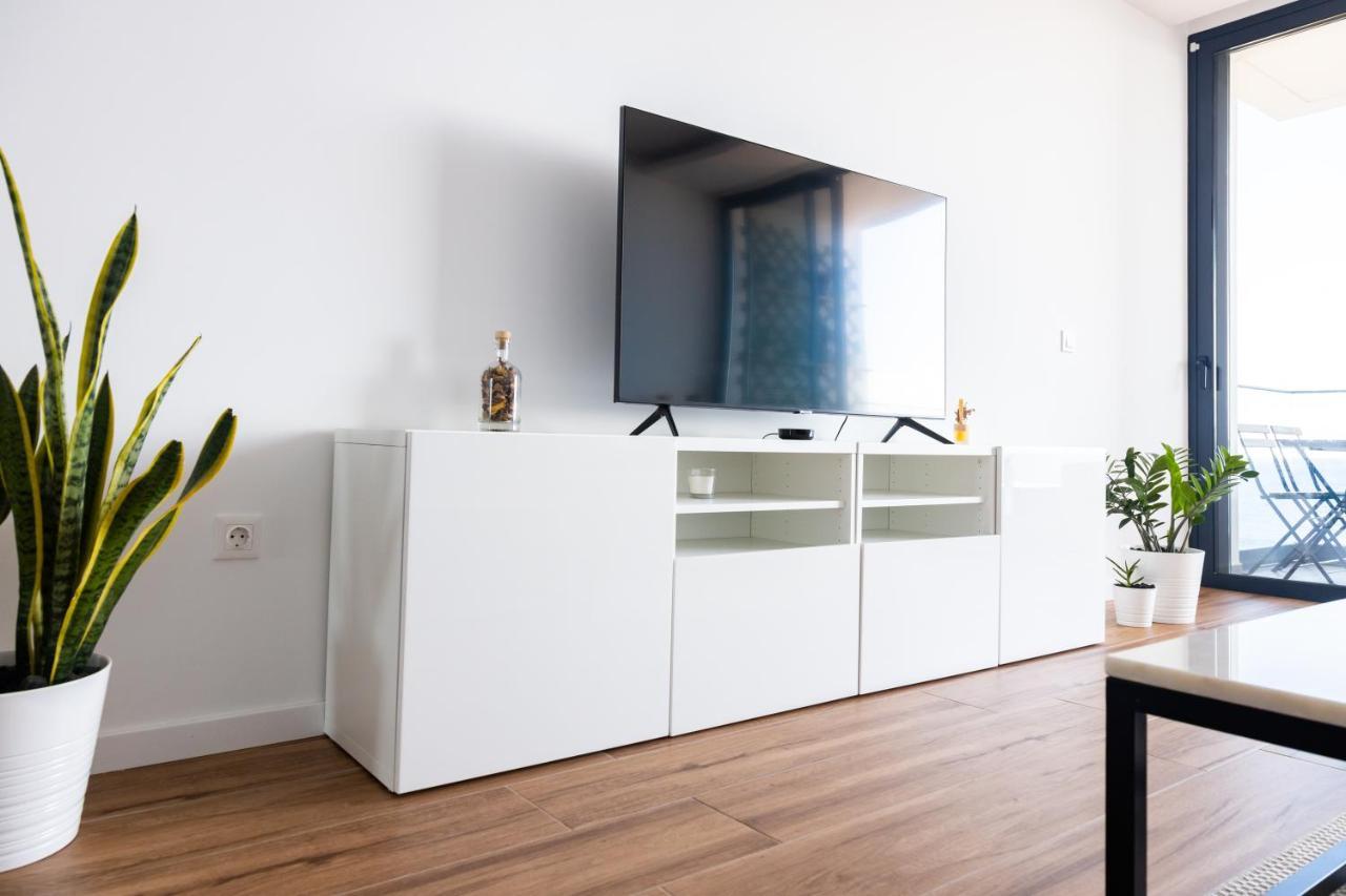 3 Bdr Aprt, Stunning Seaview, Rooftop Pool - Lcgr Praia Exterior photo